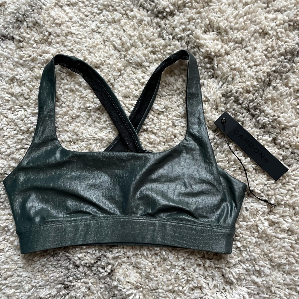SOLD đ«Carbon38 Crocodile Takara Shine Sports Bra - Picture 2 of 7